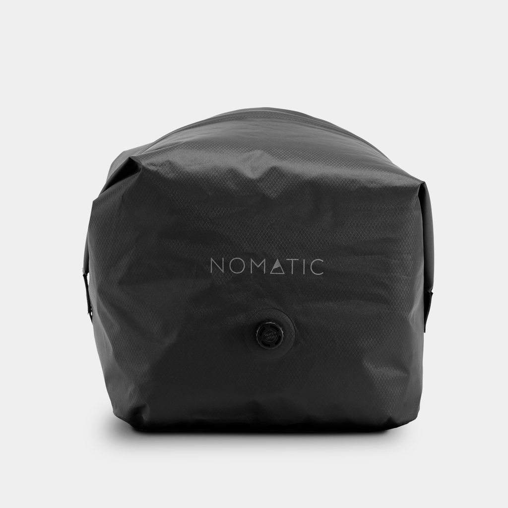 Nomatic travel back hot sale