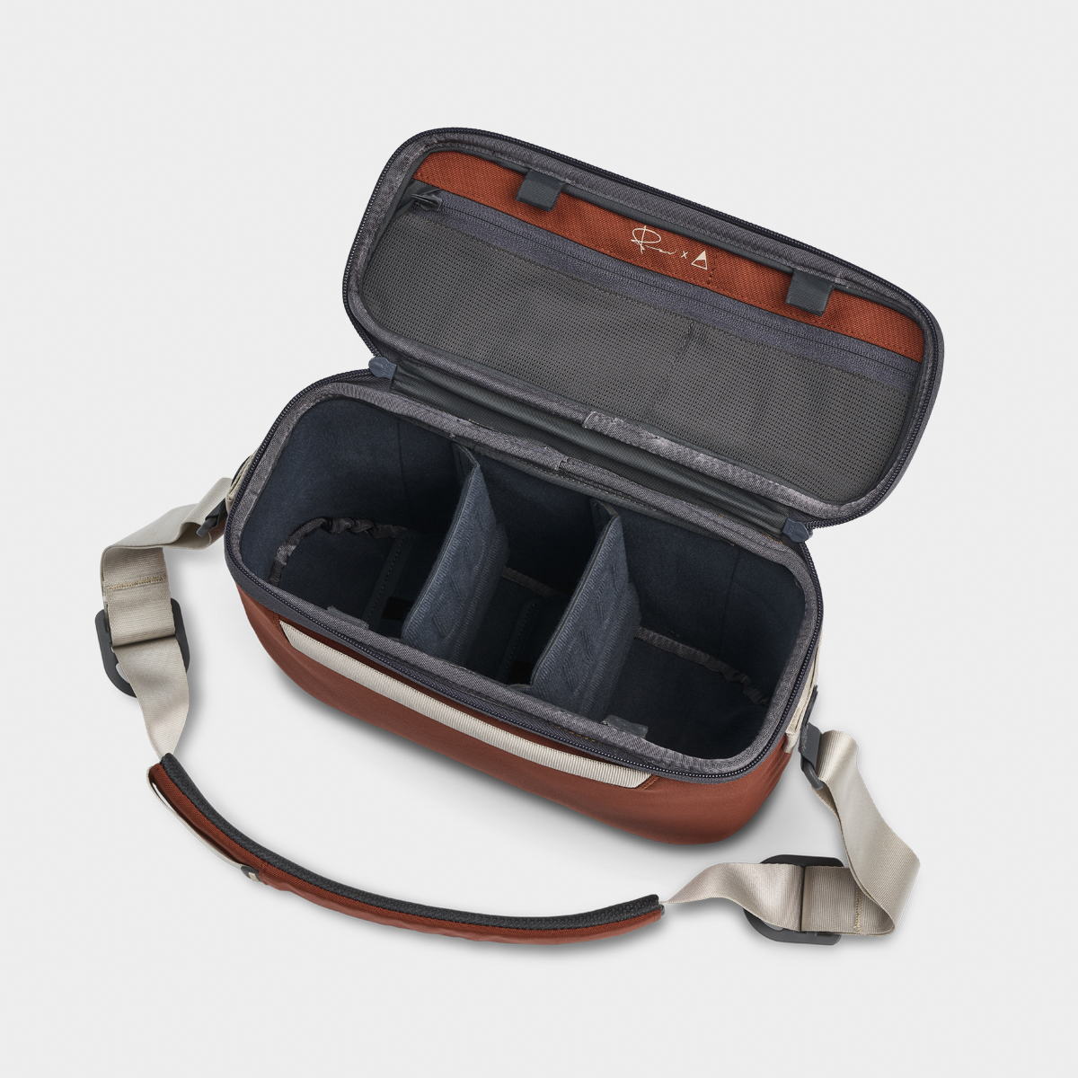 Empty Rust Luma Camera Sling 12L View #color_rust