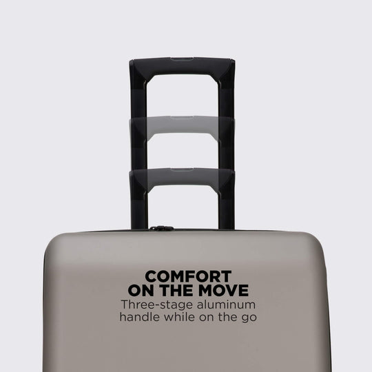 Comfort on the move Three-stage aluminum handle white on the go