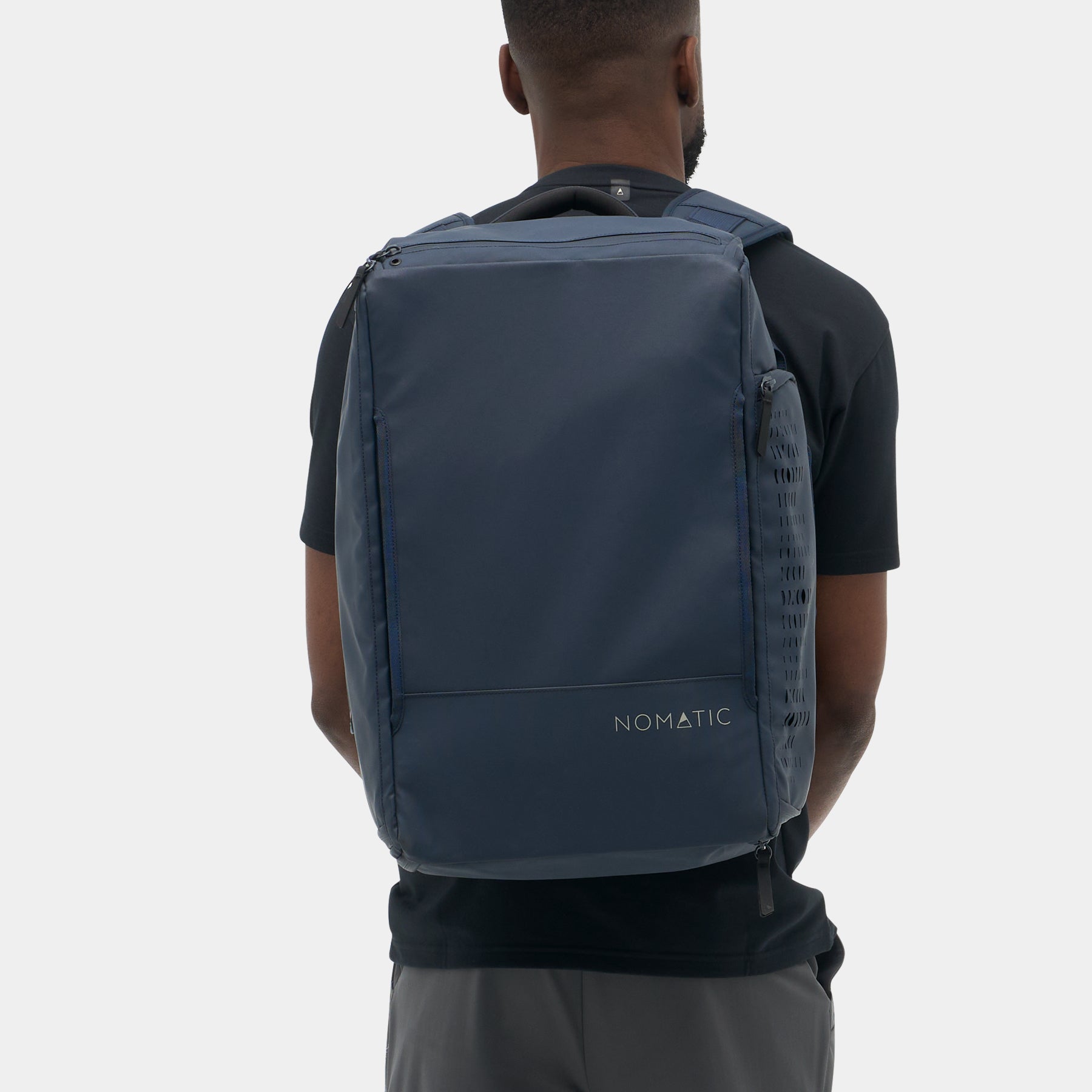 Nomatic 30L Travel Bag ノマティック 最新モデルNomatic 30L Travel Bag ノマティック