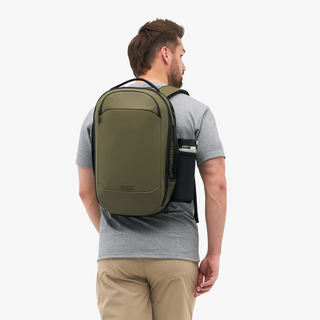 Nomatic Navigator RS Backpack (Coyote, 15L)