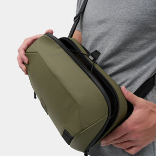 McKinnon Camera Sling 8L