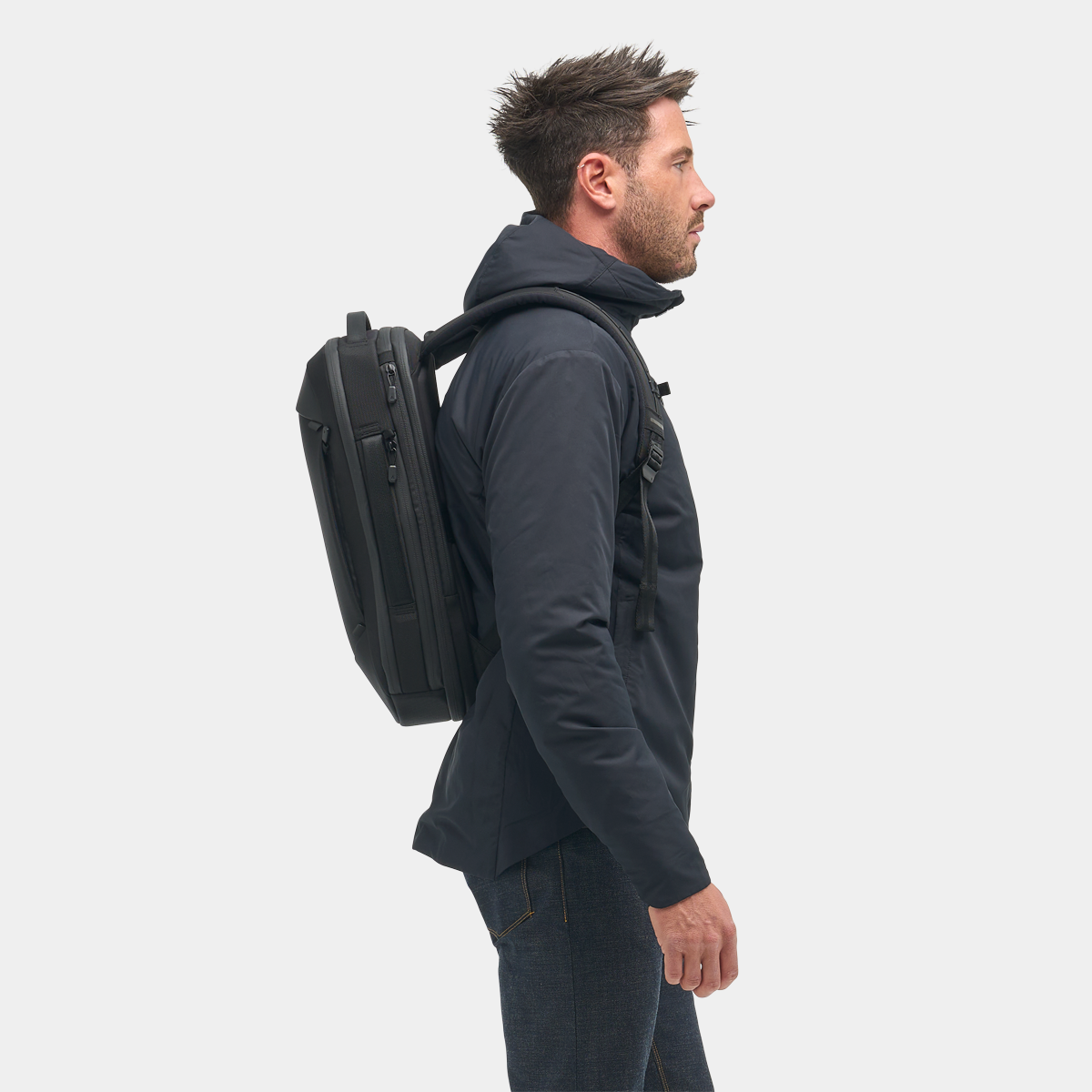 backpackers backpack with detachable 15 laptop case Zoe 15" you can take your 15.6 laptop and tablet with you wherever you go Samsonite - Laser Pro 2
