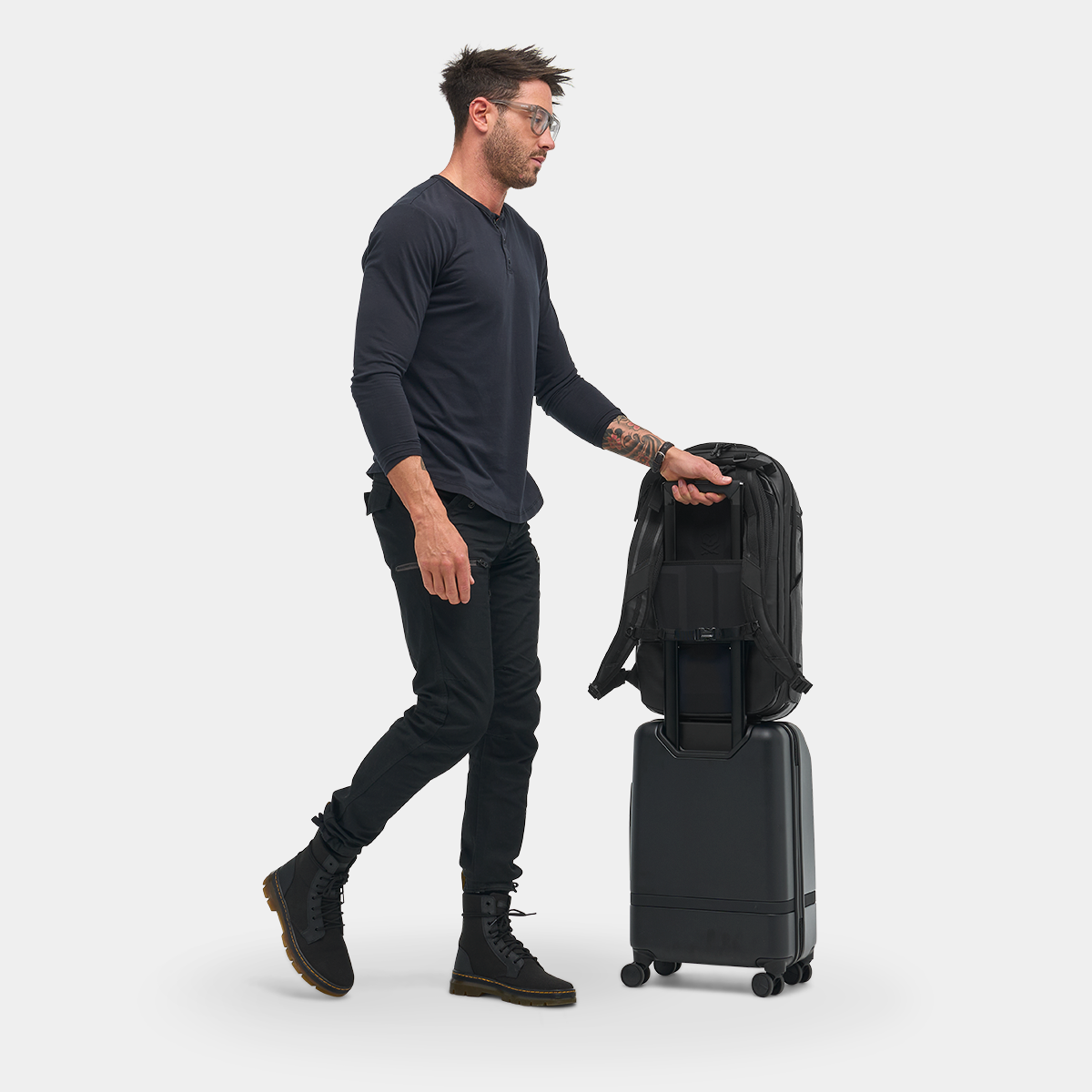 Nomatic 35L McKinnon Camera Pack Black